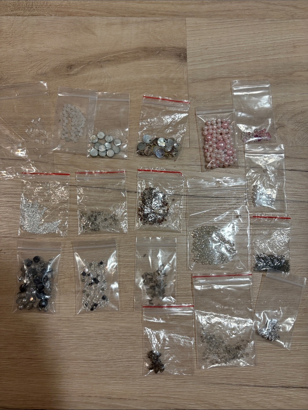 BEADS || random assortment of beads for jewelry making - Picture 11 of 12